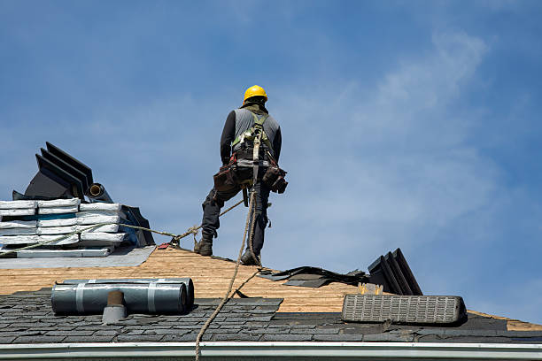 Professional Gutter Installation technician working in Iowa Falls, IA
